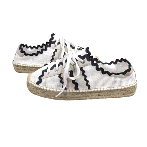 Bernardo Vale Scalloped Mesh Espadrille Sneakers EUC $159 Size 9.5  S1549