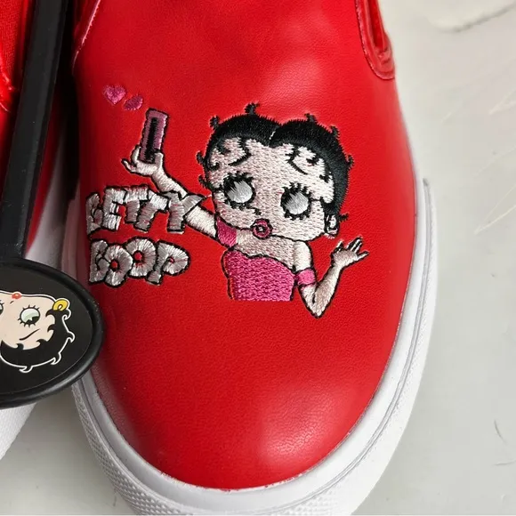 BETTY BOOP Sneakers Slip On