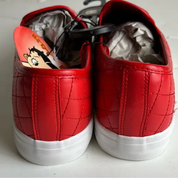 BETTY BOOP Sneakers Slip On