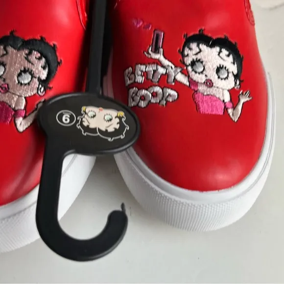 BETTY BOOP Sneakers Slip On