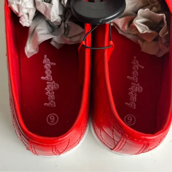 BETTY BOOP Sneakers Slip On