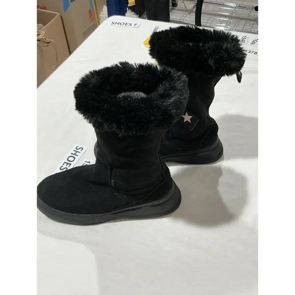 Big Girl Zara Black Faux Suede Fur Lined Pull On Mid calf Boots Size 2.5