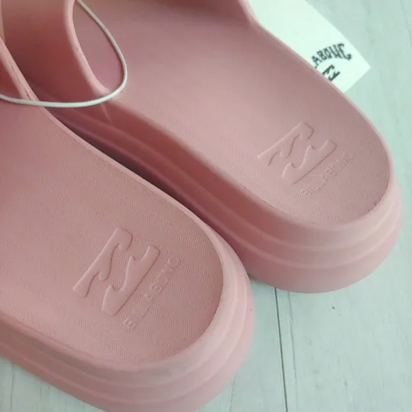BillABONG NEW Kids Cushion Platform Slides Sandals