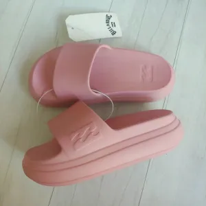 BillABONG NEW Kids Cushion Platform Slides Sandals