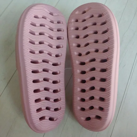 BillABONG NEW Kids Cushion Platform Slides Sandals