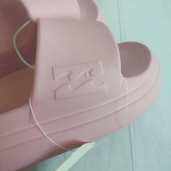BillABONG NEW Platform Cushion Slides Sandals Slippers