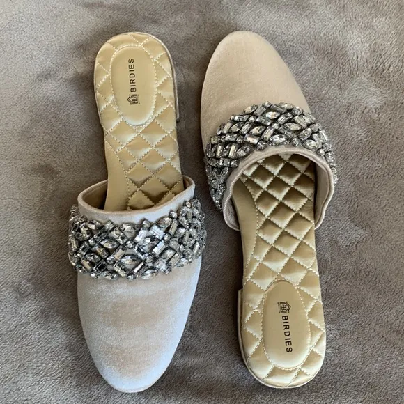 BIRDIES SONGBIRD VELVET CRYSTAL CHAMPAGNE COLOR SLIPPERS “NEW”