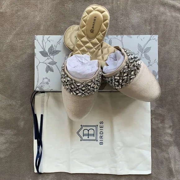 BIRDIES SONGBIRD VELVET CRYSTAL CHAMPAGNE COLOR SLIPPERS “NEW”