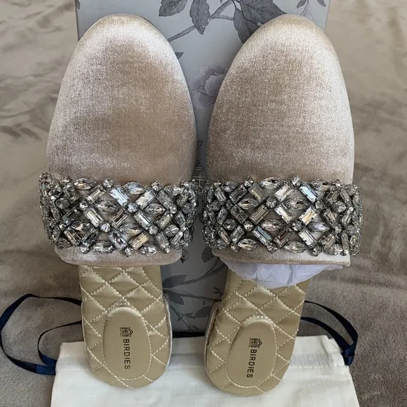 BIRDIES SONGBIRD VELVET CRYSTAL CHAMPAGNE COLOR SLIPPERS “NEW”