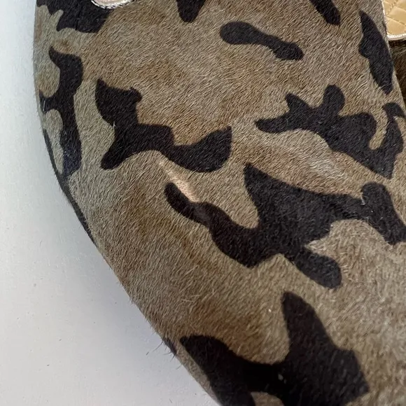 Birdies The Blackbird Starling Flats in Camo Calf Hair, Size 8.5