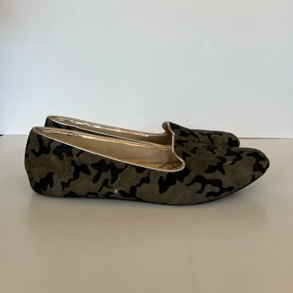 Birdies The Blackbird Starling Flats in Camo Calf Hair, Size 8.5