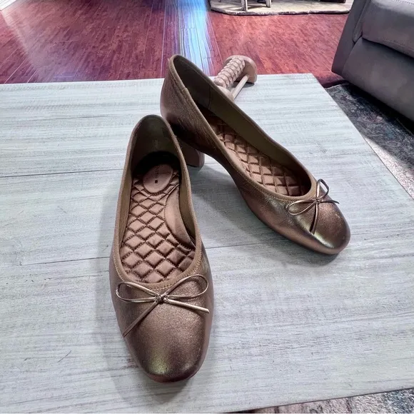 Birdies The Hummingbird - Vintage Gold Leather Women’s Ballet Flats Size 9
