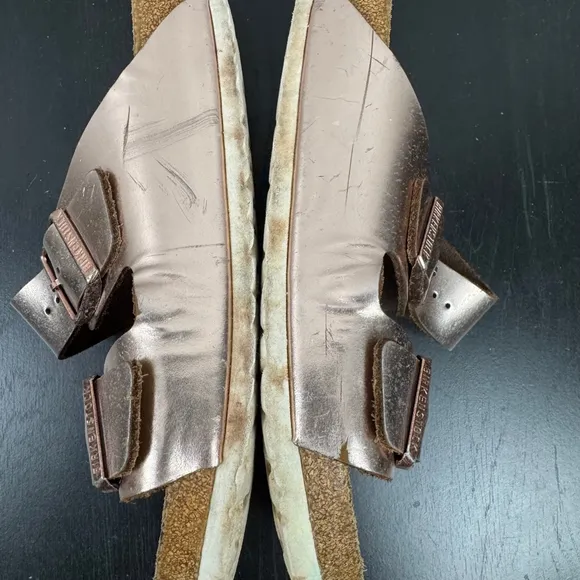 Birkenstock Arizona Sandals Womens 10 Rose Gold Metallic Birko-Flor Big Buckle