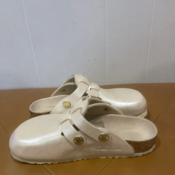 Birkenstock Girls Kay Clogs Kids Adjustable Buckle Ivory Slides Sz 29 US 11/11.5
