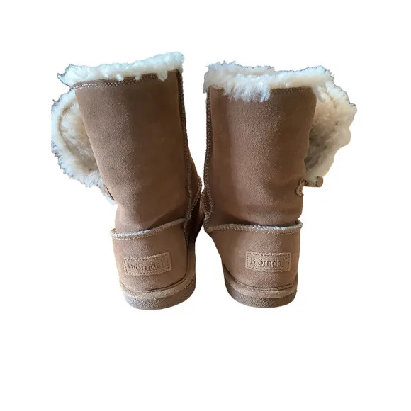 Bjorndal “Joey” Suede Wool/Imi Fur Lined Women’s Boots 7 NWOB