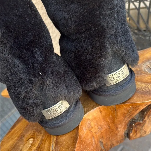 Black Women's Fur Boots