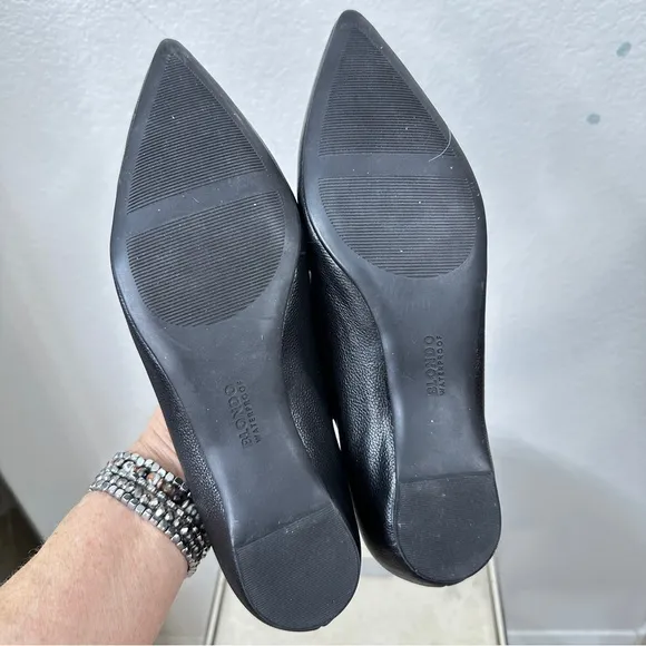 Blondo Black Leather Waterproof Flats Slip On Loafers for Women 9.5 Career Tara