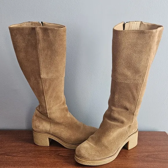 BLONDO Tan Suede Boots Size 6