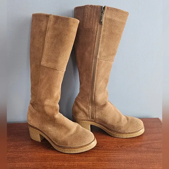 BLONDO Tan Suede Boots Size 6