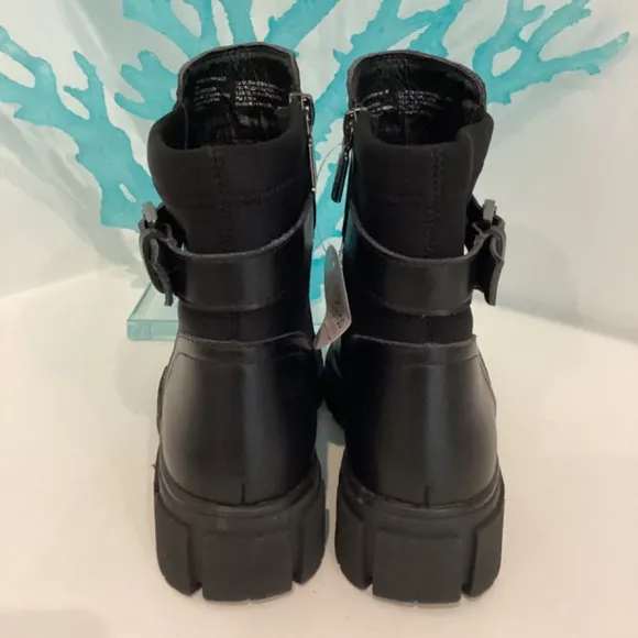 Blondo Waterproof Ankle Black Chelsea Zipper Boots Women’s Sz 7 NEW