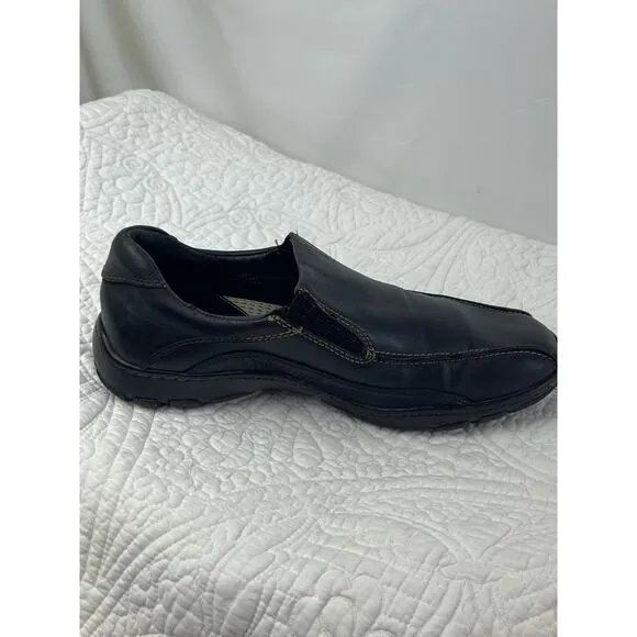 Born Men's Size 9.5 Black Leather Slip On Loafers