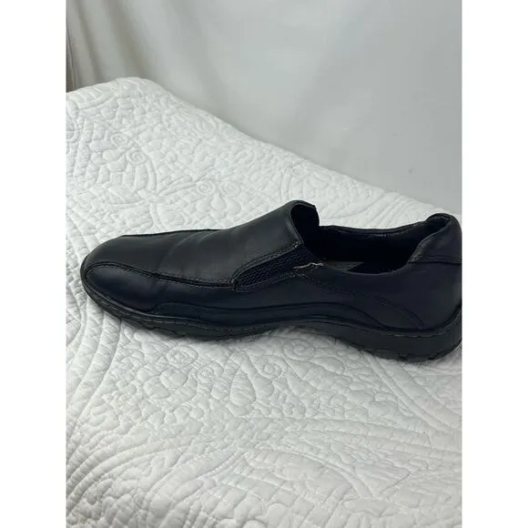 Born Men's Size 9.5 Black Leather Slip On Loafers