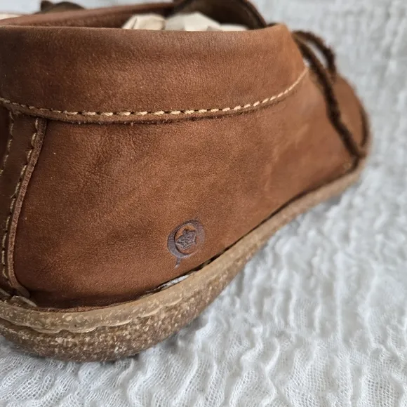 Born Nuala Women's Loafers Brown Leather Preppy Officecore Casual Comfy Shoe 8MW