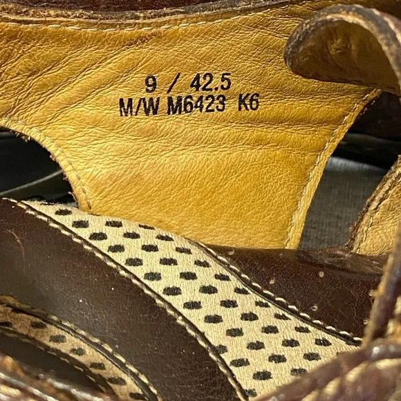 Born Sandals Mens 9 Slingback Fisherman Closed Toe Brown Leather Casual Comfort