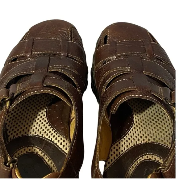 Born Sandals Mens 9 Slingback Fisherman Closed Toe Brown Leather Casual Comfort