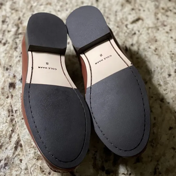 Boys Cole Haan loafers - Size 8