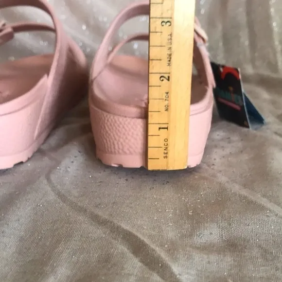 Brand New Skechers Foamies Luxe Foam Double Strap Buckled Blush Slides Sandals