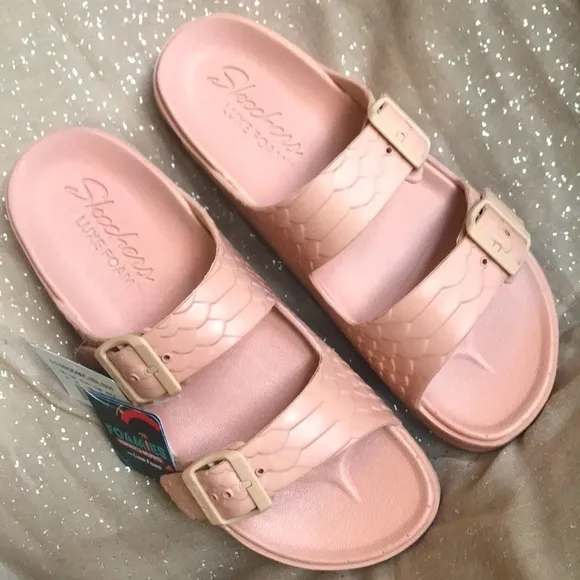 Brand New Skechers Foamies Luxe Foam Double Strap Buckled Blush Slides Sandals
