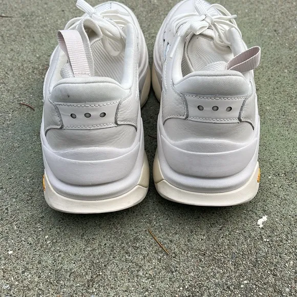 Brandblack Men’s Saga 130 OG White Sneakers Size 9