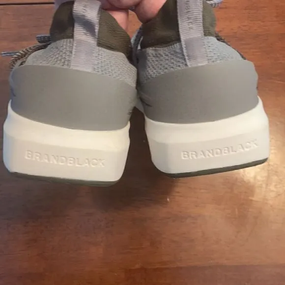 Brandblack sneakers