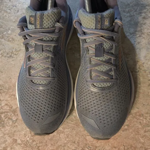 Brooks Adrenaline GTS 20 Womens Size 8.5 B Running Athletic Sneakers ( Clean )