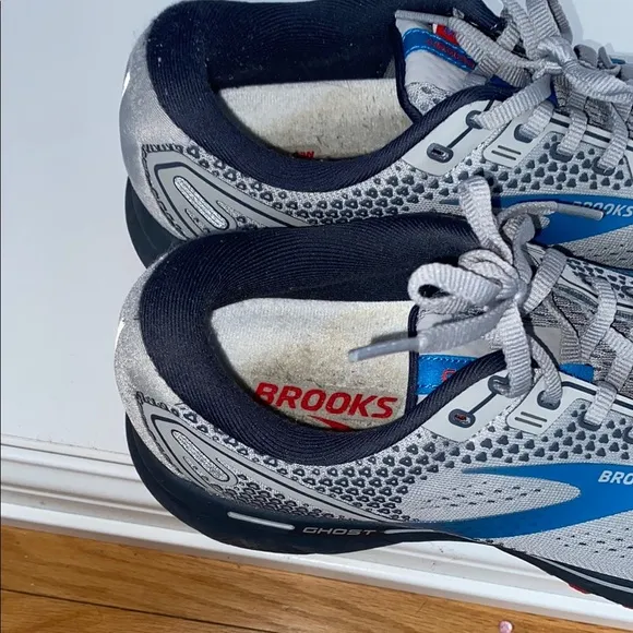 Brooks Gray Sneakers Performance Design