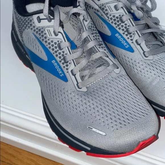Brooks Gray Sneakers Performance Design