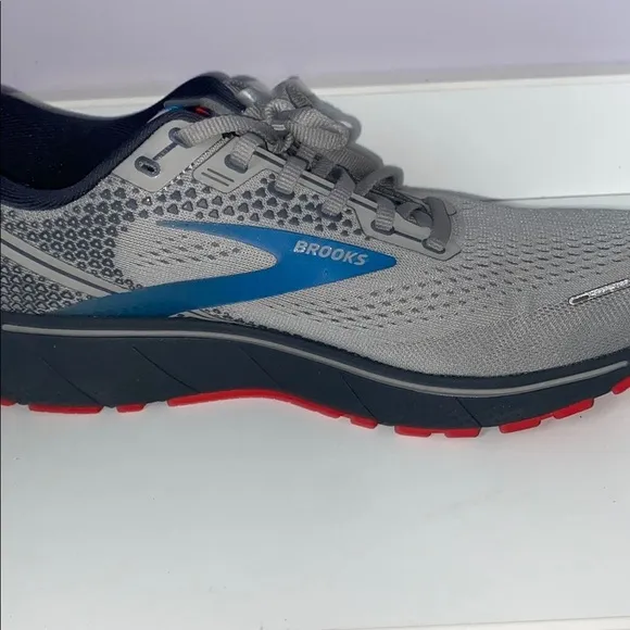 Brooks Gray Sneakers Performance Design