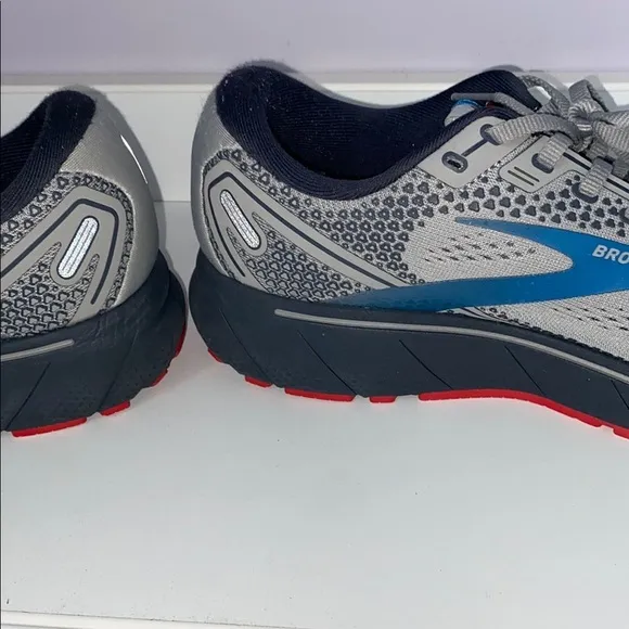 Brooks Gray Sneakers Performance Design