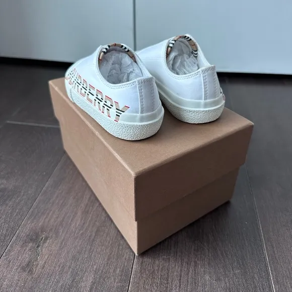 Burberry Kids Icon Stripe Slip-On Toddler Sneakers EU 23 NWT