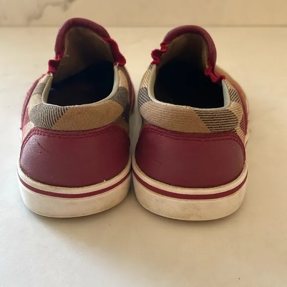 Burberry Kids' Low Top Check slip on Sneakers size Europe 25 - US toddler 8
