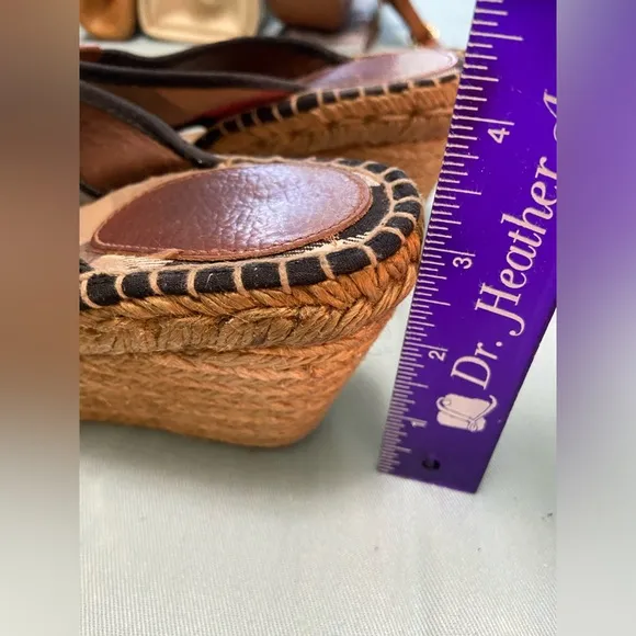 Burberry Plaid &amp; Tan Thong Wedge Sandals Womens Size 39/ US 8