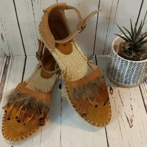 Camila's Feather Boho Chic Espadrilles Women's 7.5/8