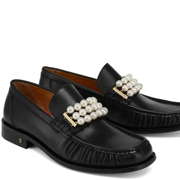 Casino black ; loafers