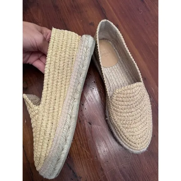 CASTAÑER Women’s Joaquina raffia espadrilles Size 38/7.5 Beige Slip On