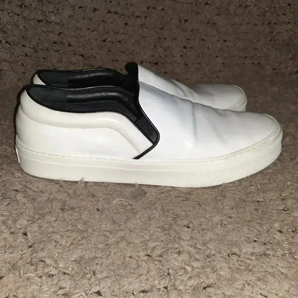 CELINE Paris-White Patent Leather Flatform Loafers-Sz 39.5-Excellent