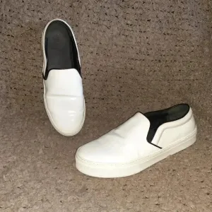 CELINE Paris-White Patent Leather Flatform Loafers-Sz 39.5-Excellent