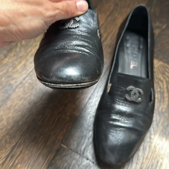 Chanel Black Leather Women's Loafers 38.5