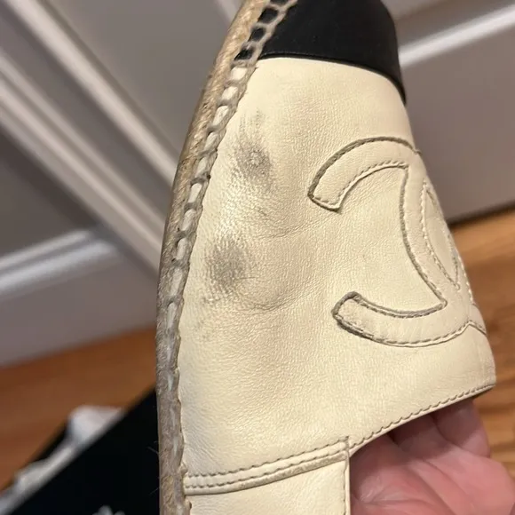 CHANEL Espadrilles Cream Black Iconic Design