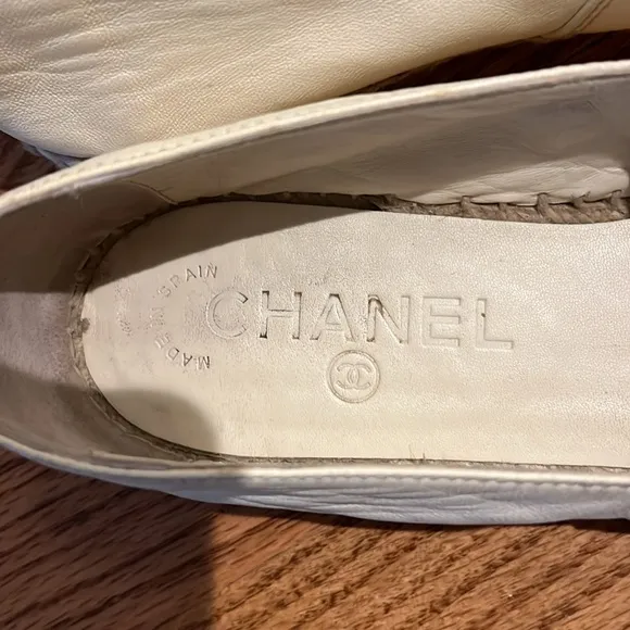 CHANEL Espadrilles Cream Black Iconic Design